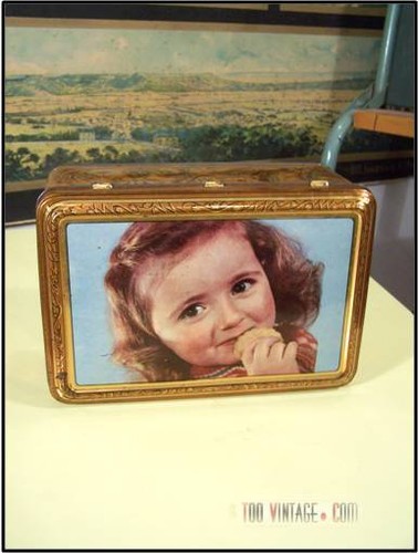 Ancienne boîte biscuits en - boîte,