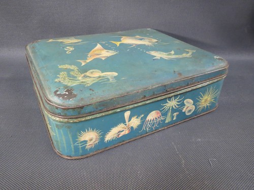 Ancienne boite fer - en, blanc